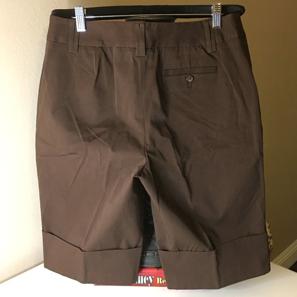 JOSEPHINE CHAUS Brown Cuffed Dress Shorts - Picture 3 of 7